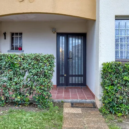 アパート Plain Pied Cap