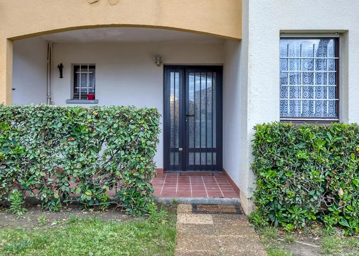 Apartment Plain Pied Cap